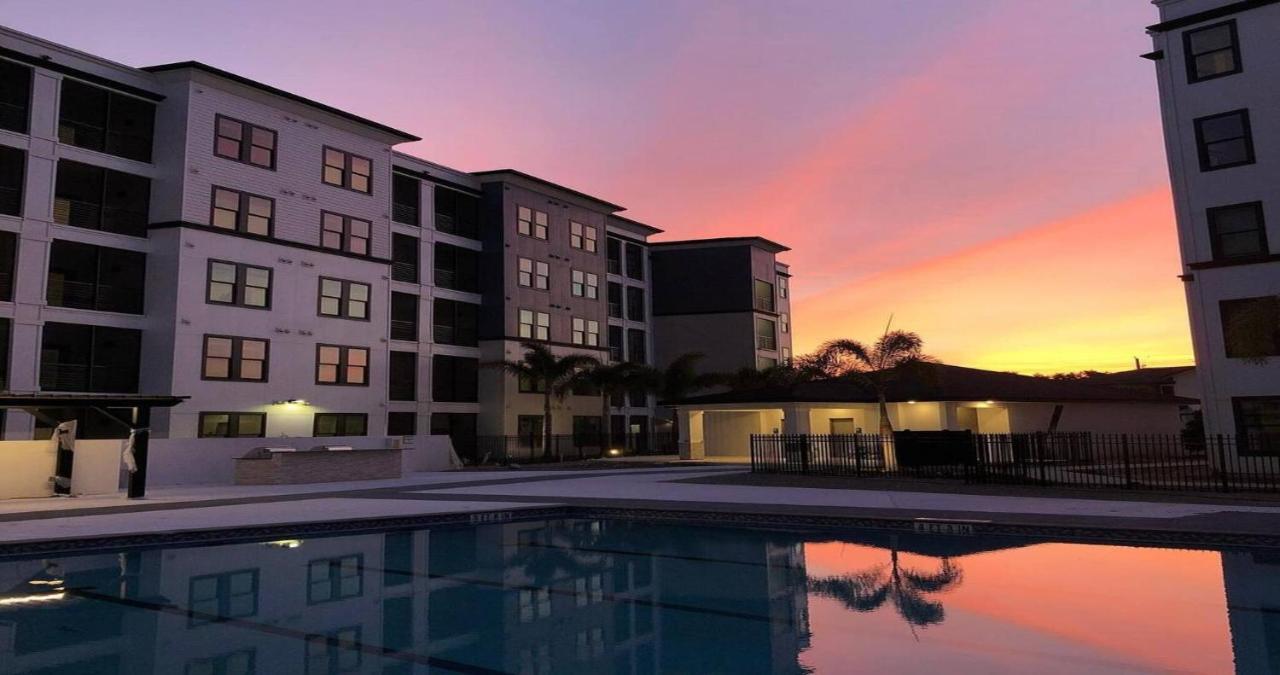 Westshore Apartments By Barsala Tampa Exterior photo